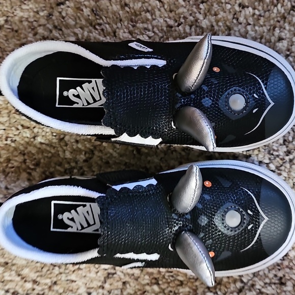 Vans Triceratops Dinosaur Classic Slip-on Sneakers - Picture 7 of 8